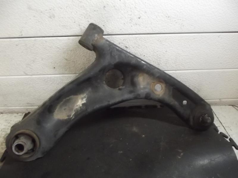 Triangle avant droit TOYOTA AYGO 1 PHASE 1 Essence - 1