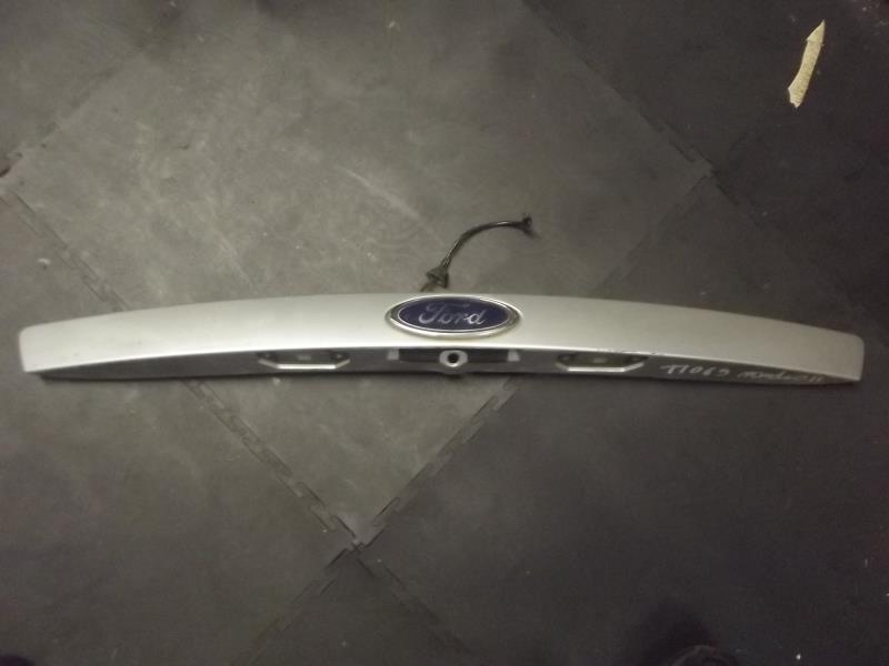 Baguette de coffre FORD MONDEO 2 Essence - 1