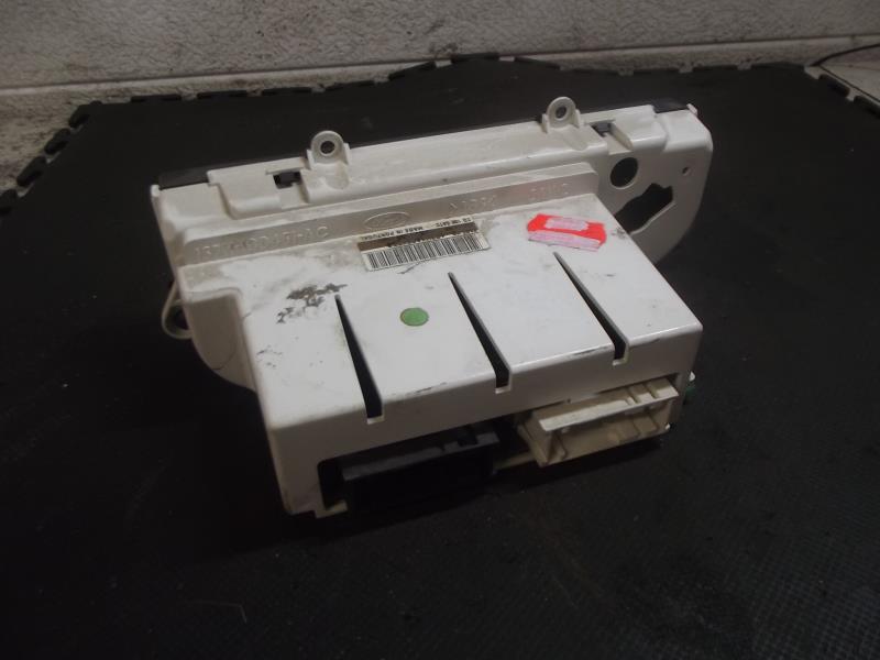 Commande chauffage FORD MONDEO 2 Essence - 1