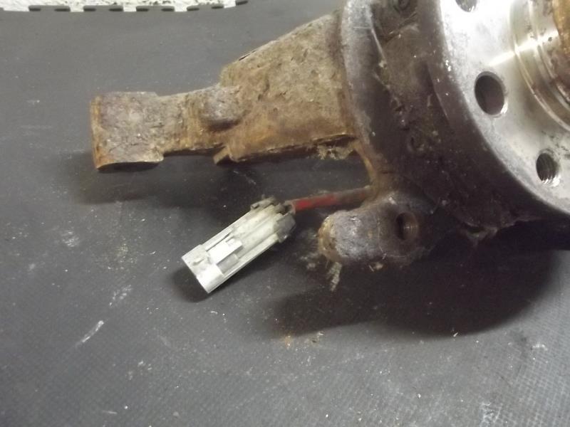 Fusee avant gauche OPEL ZAFIRA A PHASE 1 Diesel - 1
