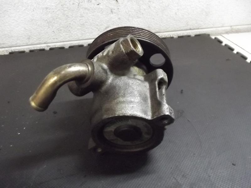 Pompe de direction PEUGEOT 306 PHASE 1 Essence - 1