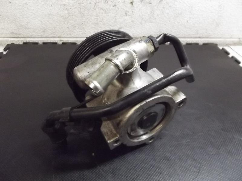 Pompe de direction PEUGEOT 306 PHASE 1 Essence - 1