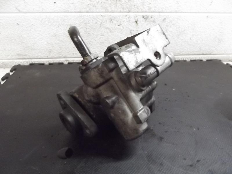 Pompe de direction PEUGEOT 607 PHASE 2 Diesel - 1