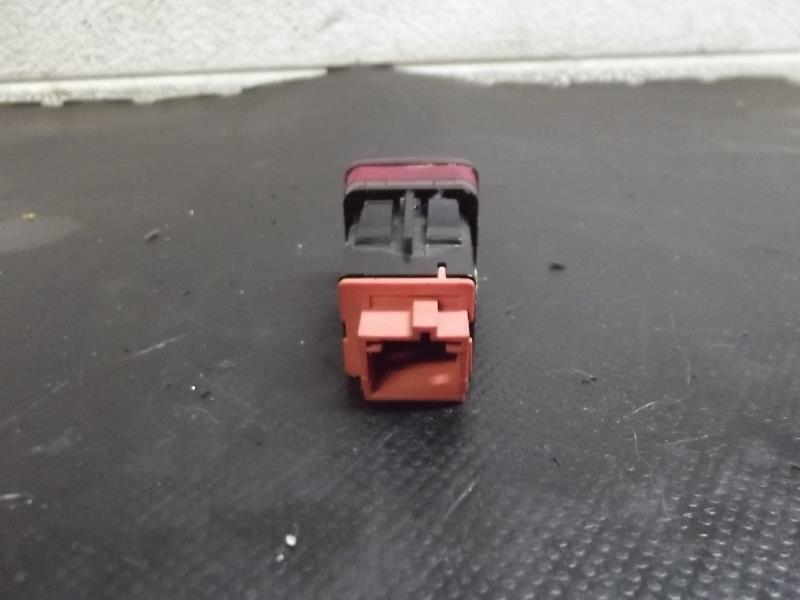 Bouton de warning CITROEN C3 PICASSO PHASE 1 Diesel - 1