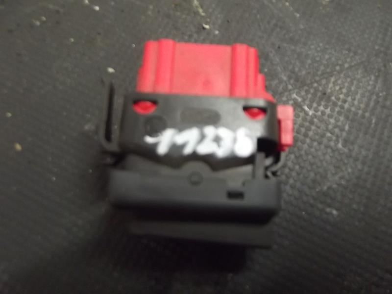 Commande de fermeture centralisee RENAULT CLIO 2 PHASE 2 Diesel - 1