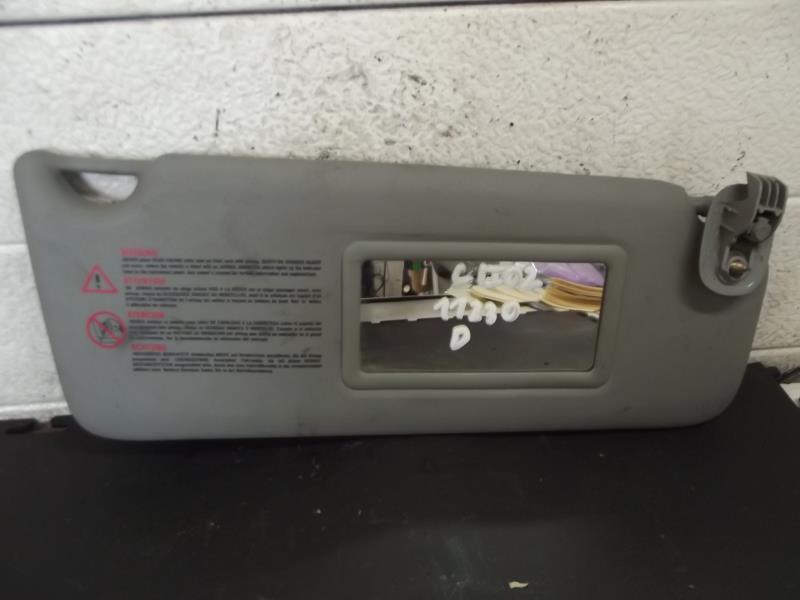 Pare soleil droit RENAULT CLIO 2 PHASE 2 Diesel - 1