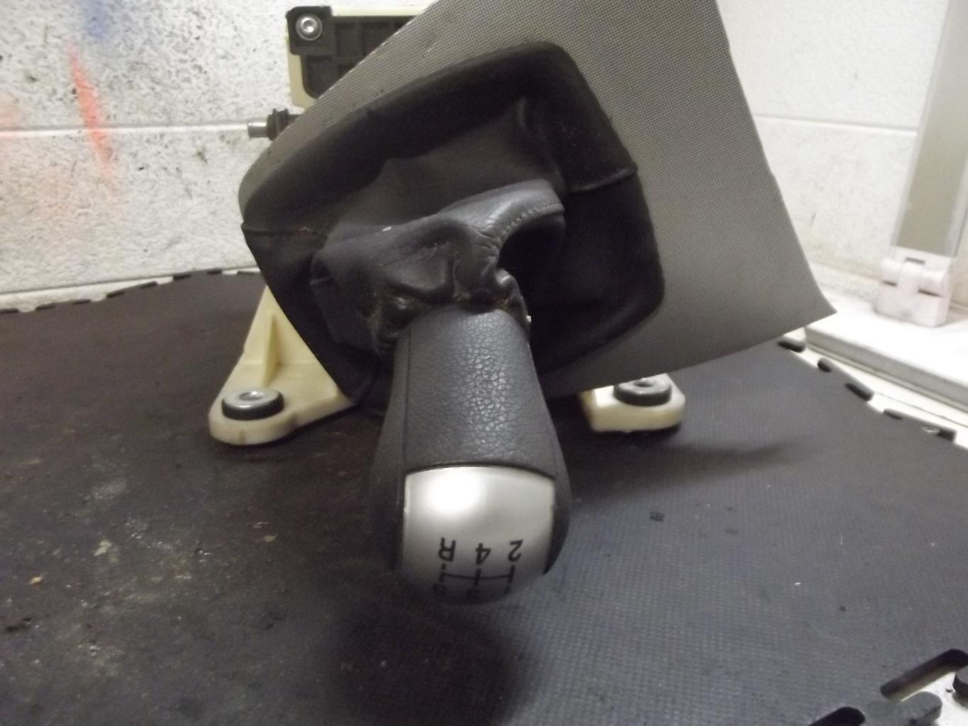 Levier de vitesses FORD C-MAX 1 PHASE 1 Diesel - 1