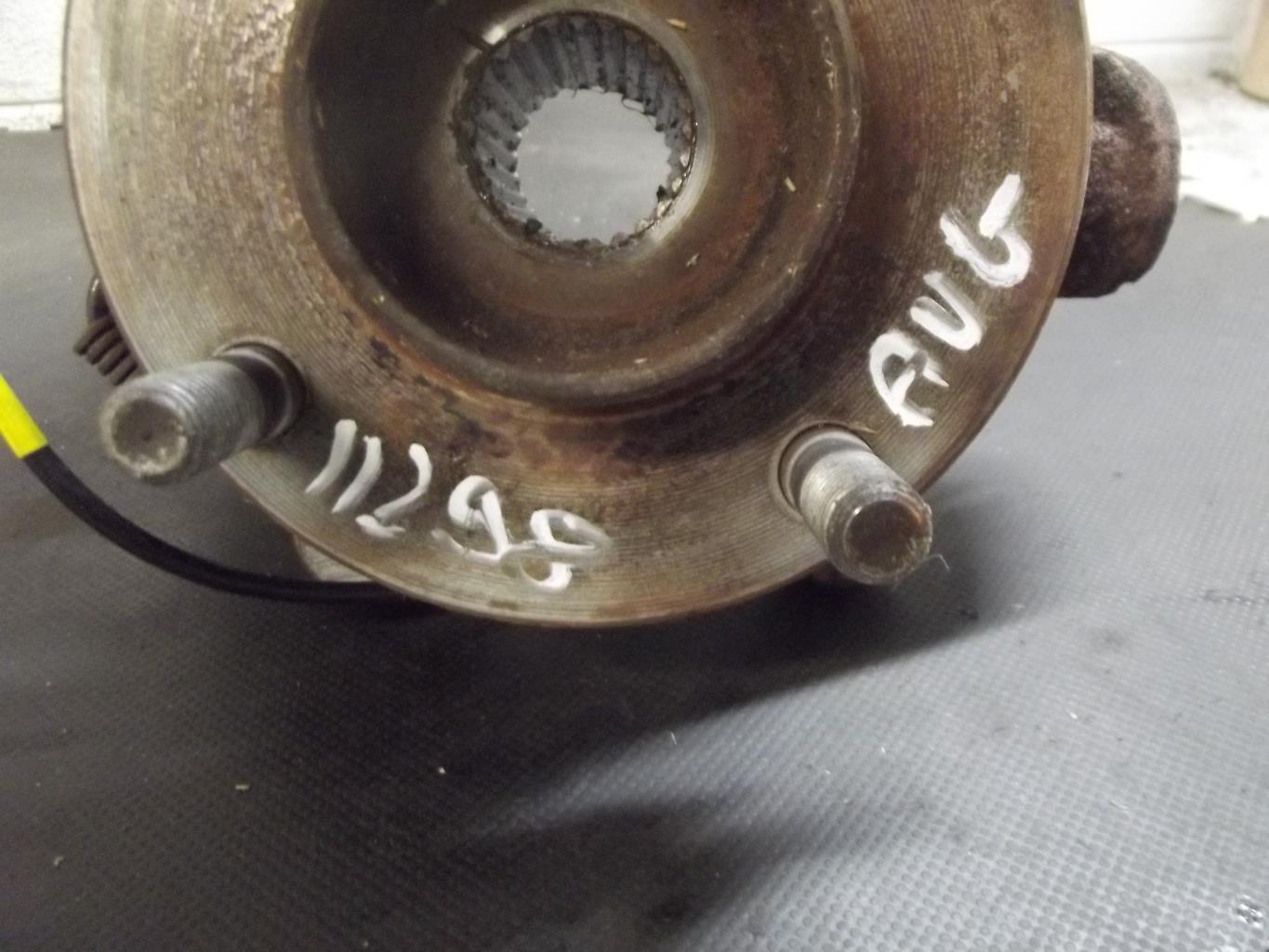 Fusee avant gauche FORD FIESTA 5 PHASE 1 Essence - 1