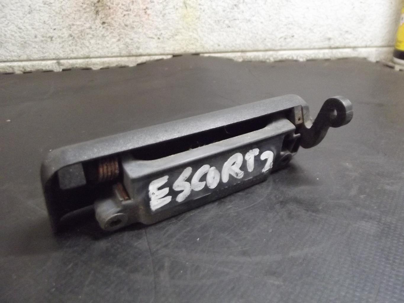 Poignee porte avant droit FORD ESCORT 4  - 1