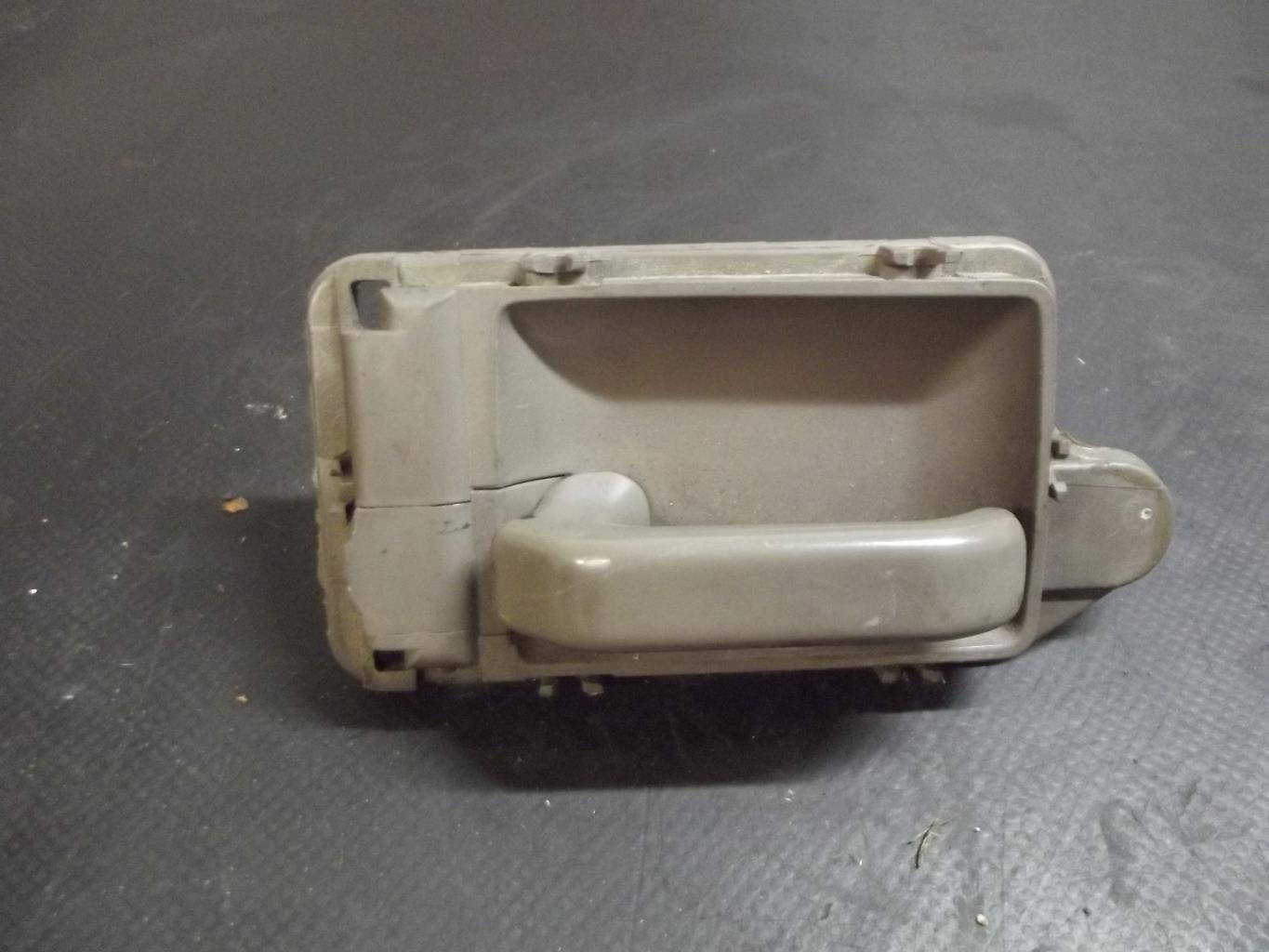 Poignee interieur avant gauche CITROEN AX PHASE 1 Essence - 1