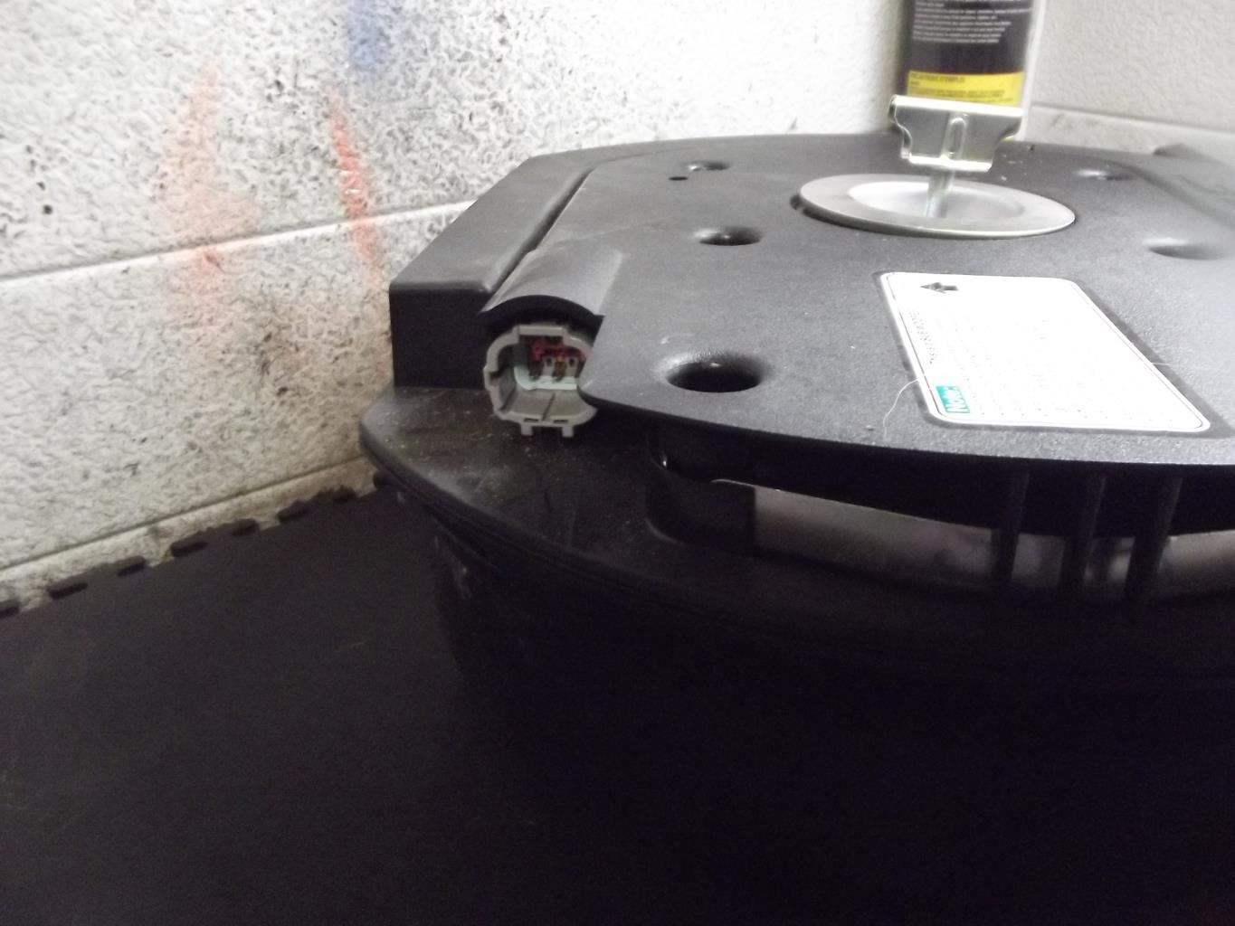Caisson de basses NISSAN QASHQAI 1 PHASE 2 Diesel - 1