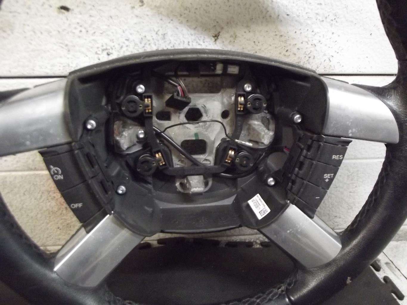 Volant FORD FOCUS 2 PHASE 2 Diesel - 1