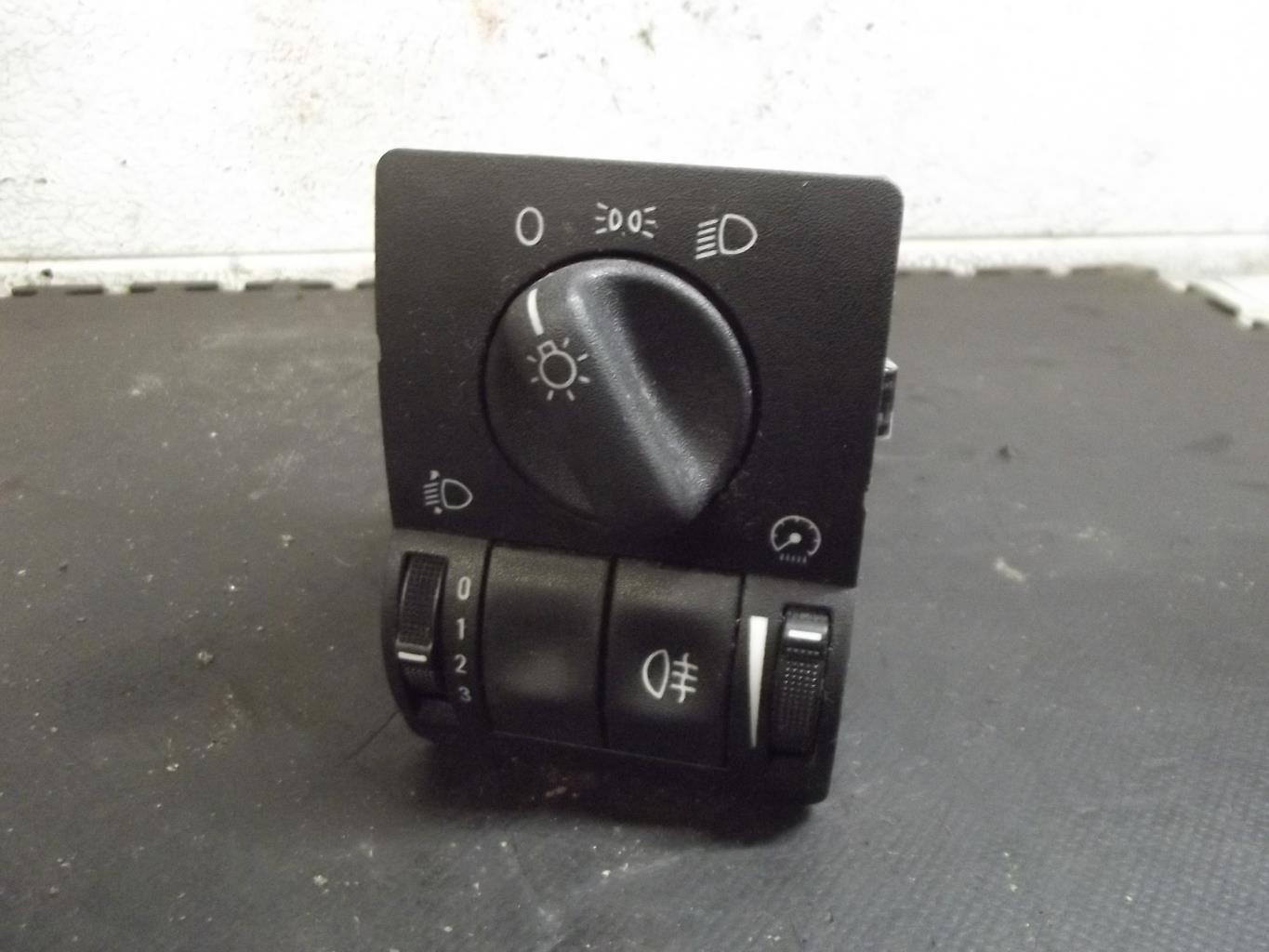 Commande de phare OPEL ZAFIRA A PHASE 1 Diesel - 1