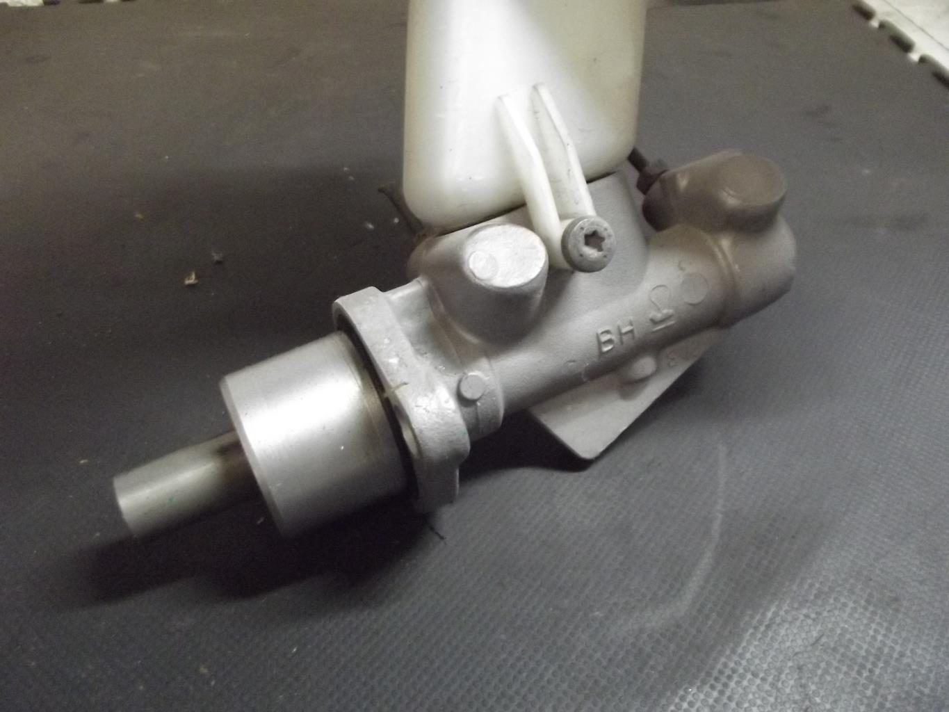 Maitre cylindre (freinage) RENAULT TWINGO 2 PHASE 2 Diesel - 1