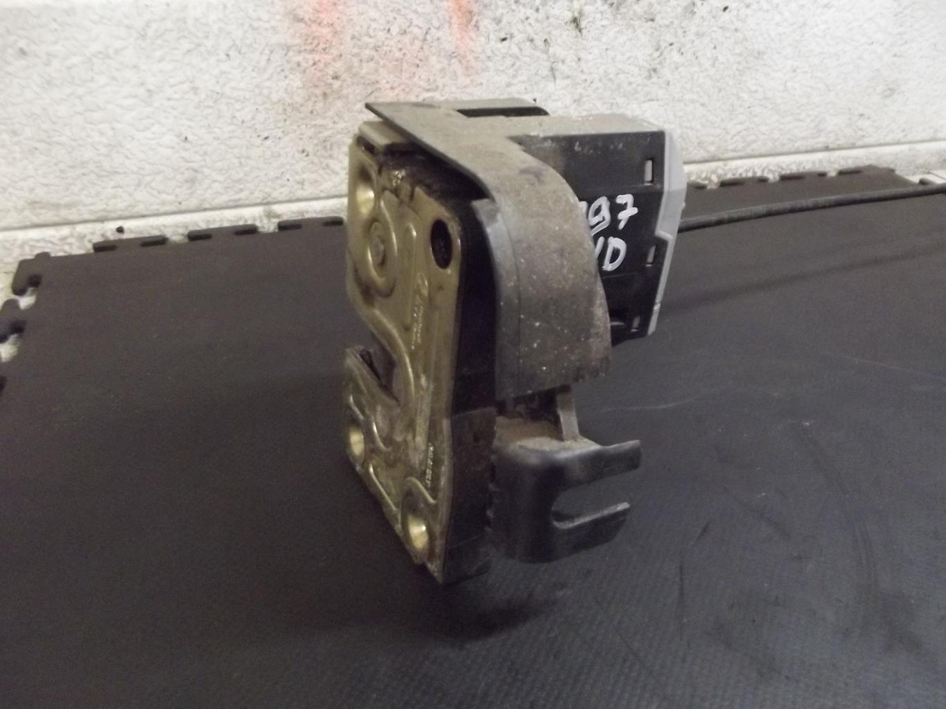 Serrure avant droit RENAULT SCENIC 1 PHASE 2 Diesel - 1