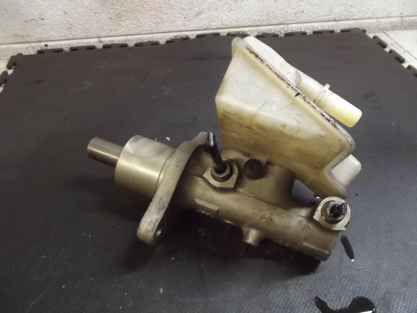 Maitre cylindre (freinage) FORD C-MAX 1 PHASE 1 Diesel - 1