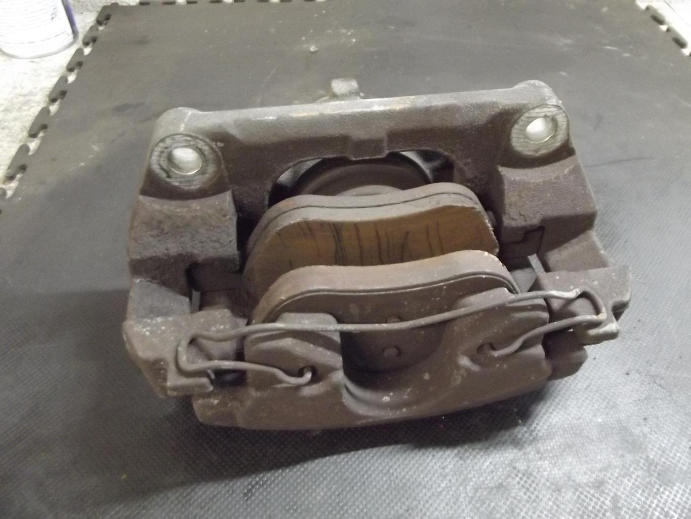 Etrier avant droit (freinage) RENAULT SCENIC 2 PHASE 2 Diesel - 1