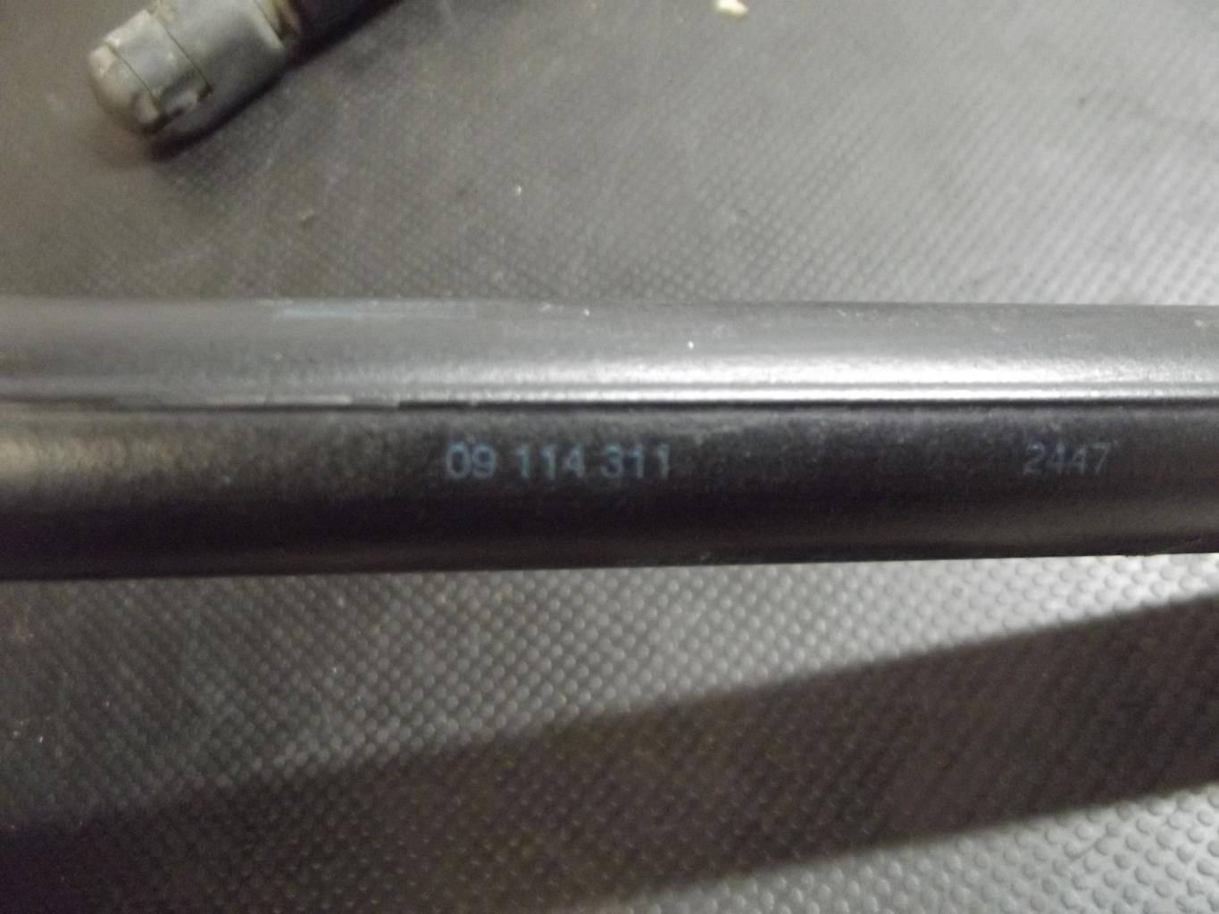 Verin de coffre OPEL CORSA C PHASE 1 Essence - 1