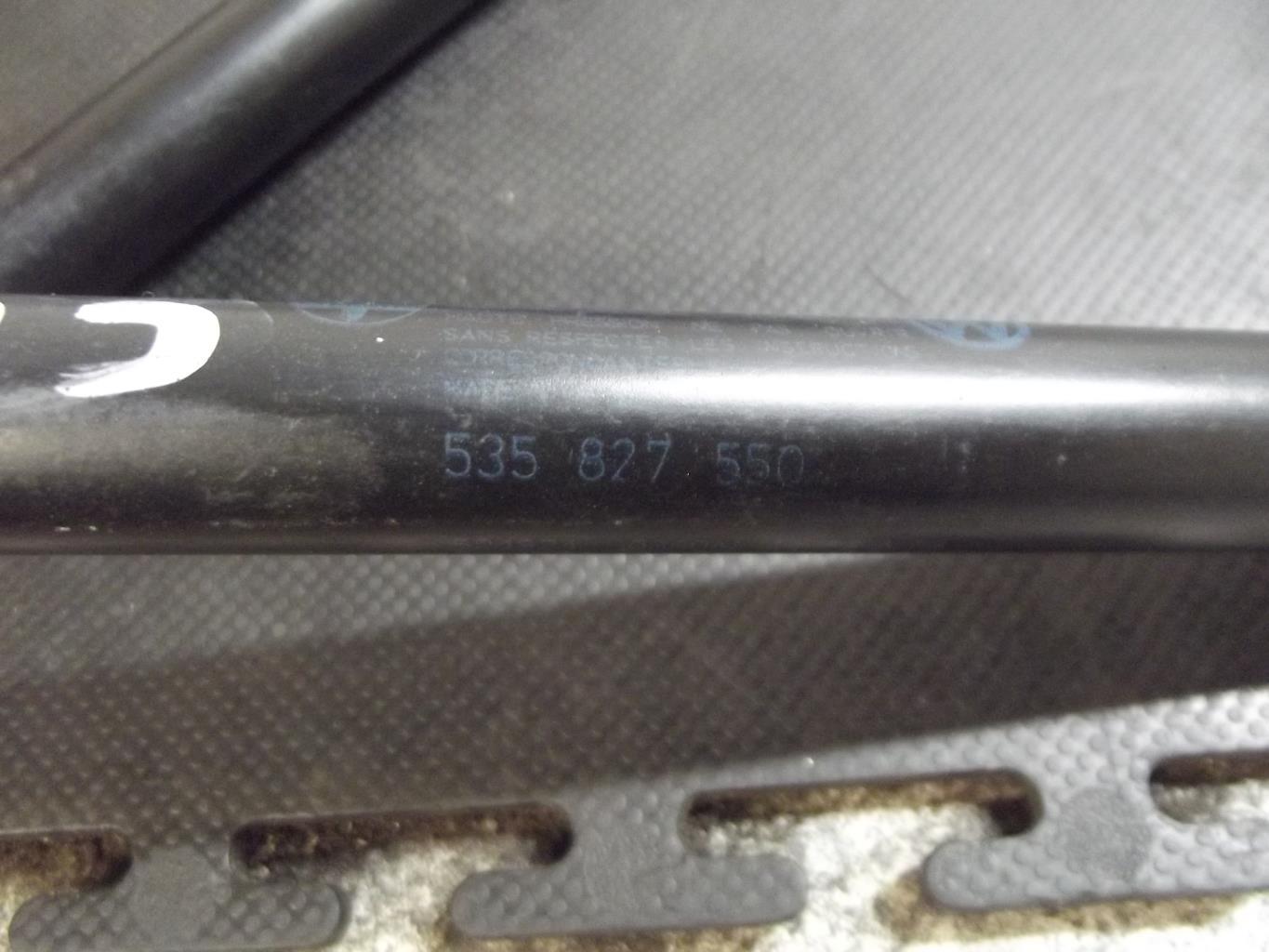 Verin de coffre VOLKSWAGEN CORRADO COUPE Essence - 1