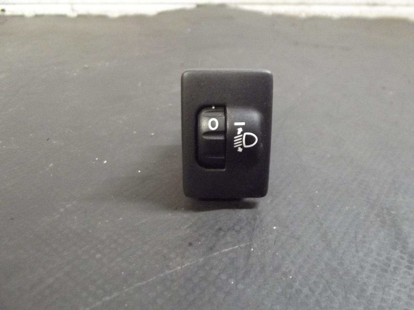 Commande de reglage hauteur de phare TOYOTA AURIS 1 PHASE 2 Diesel - 1