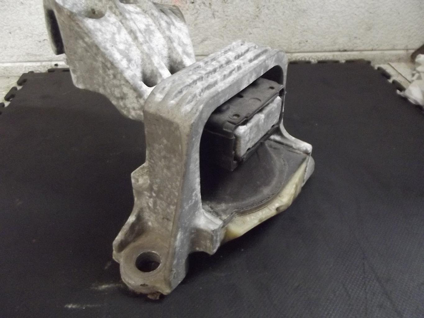 Support moteur droit RENAULT SCENIC 3 PHASE 1 Diesel - 1