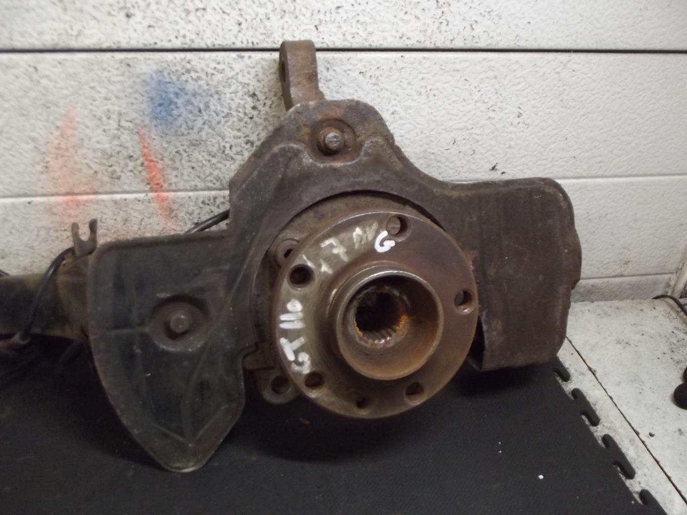 Fusee avant gauche ALFA ROMEO GT COUPE Diesel - 1