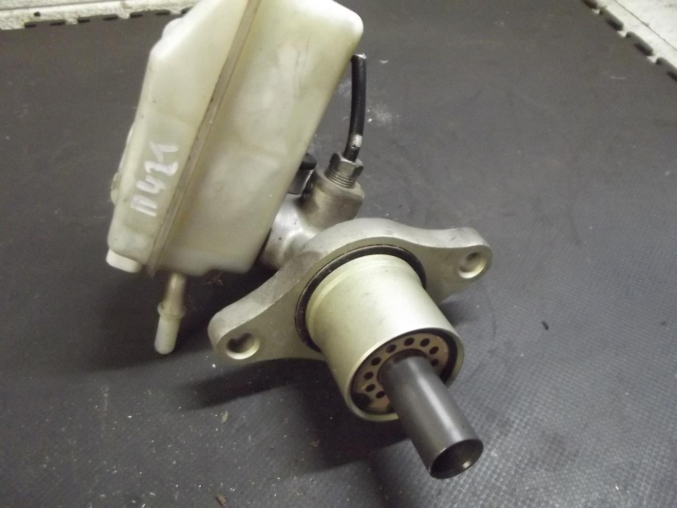 Maitre cylindre (freinage) FORD C-MAX 1 PHASE 1 Diesel - 1