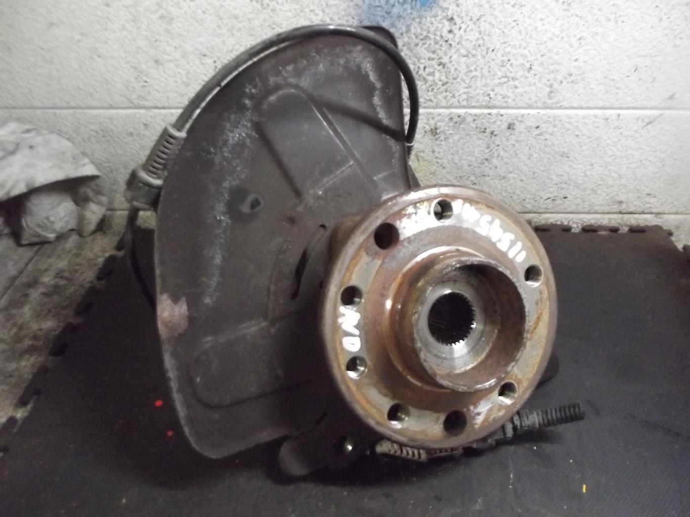 Fusee avant droit OPEL ZAFIRA B PHASE 2 Diesel - 1