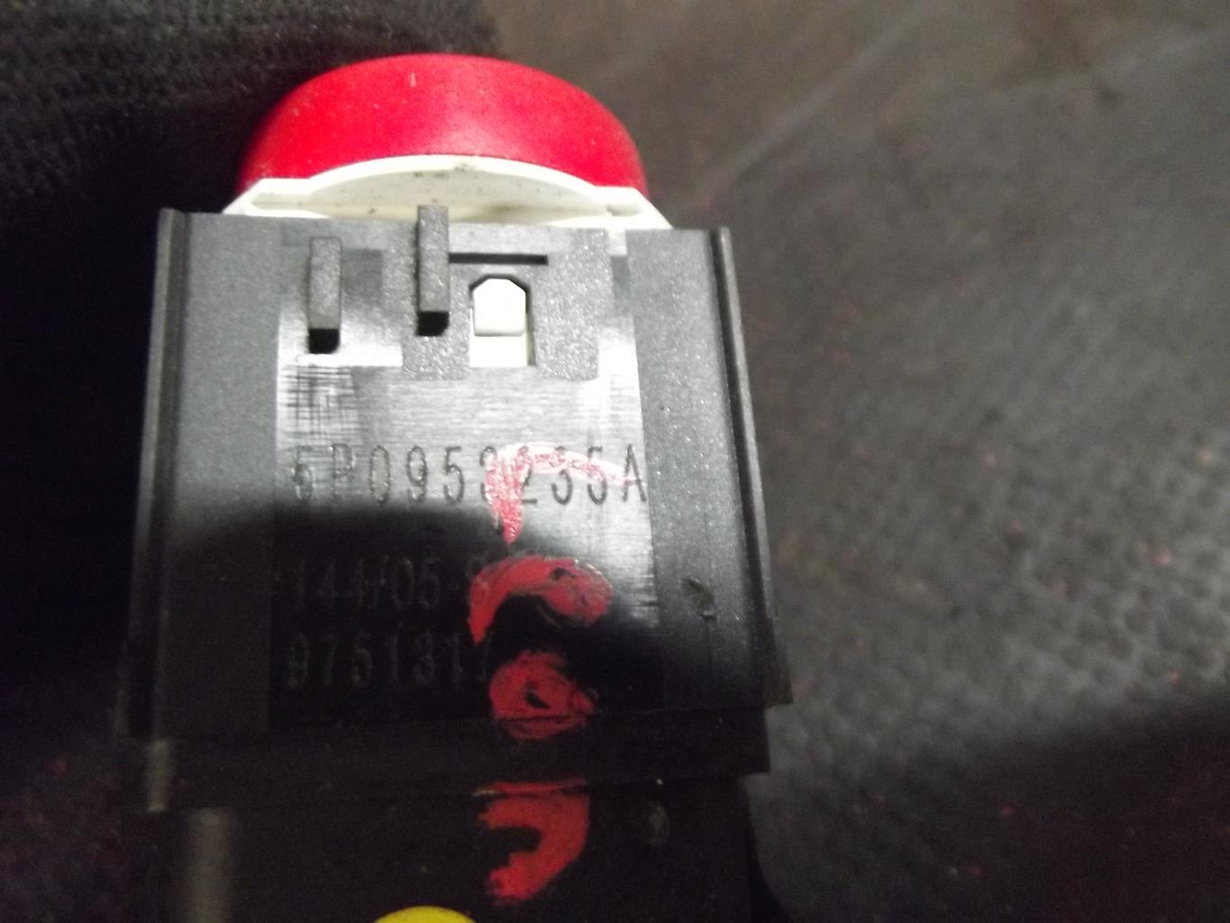 Bouton de warning SEAT LEON 2 PHASE 1 Essence - 1