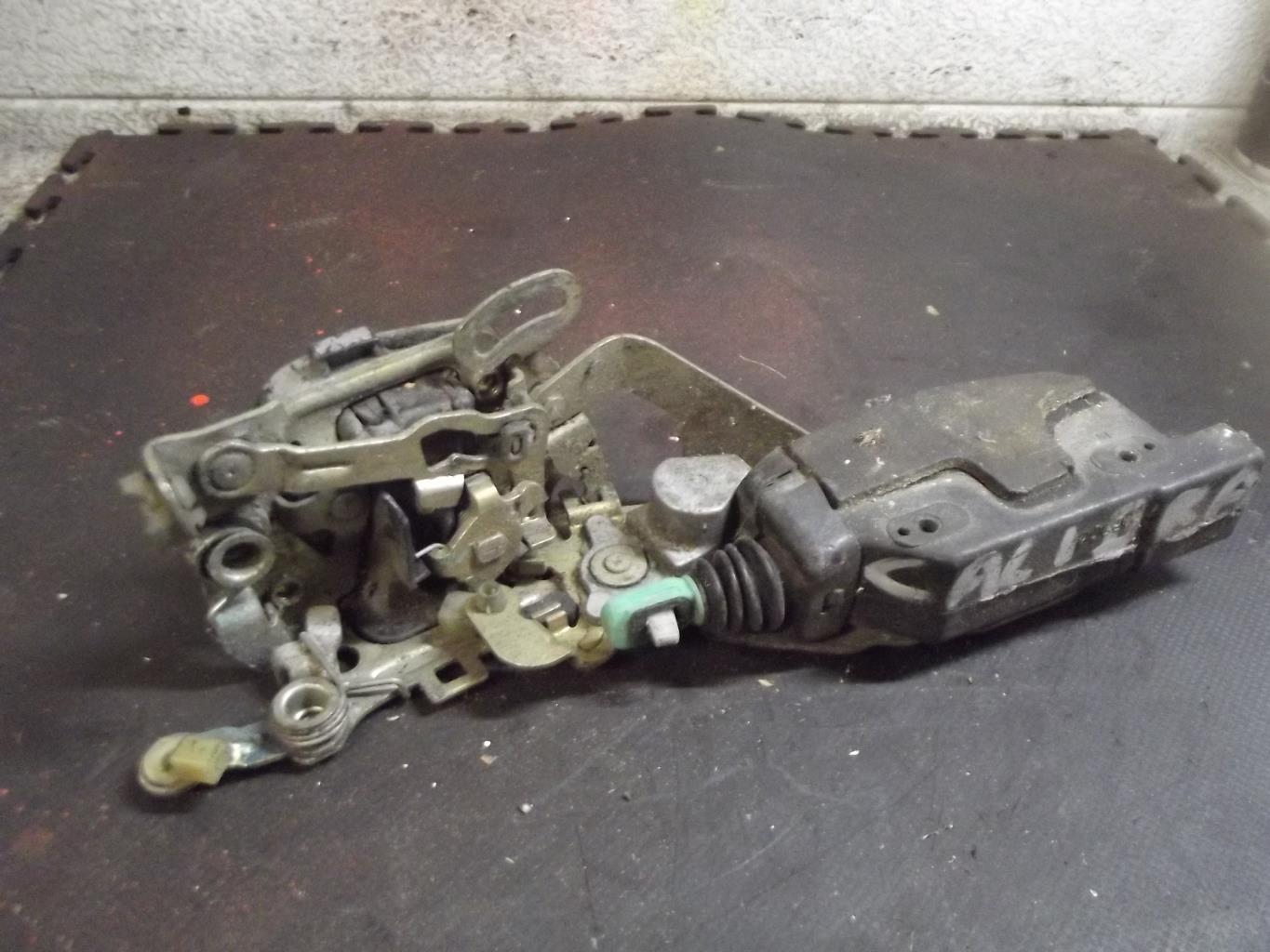 Serrure avant gauche OPEL CALIBRA COUPE Essence - 1