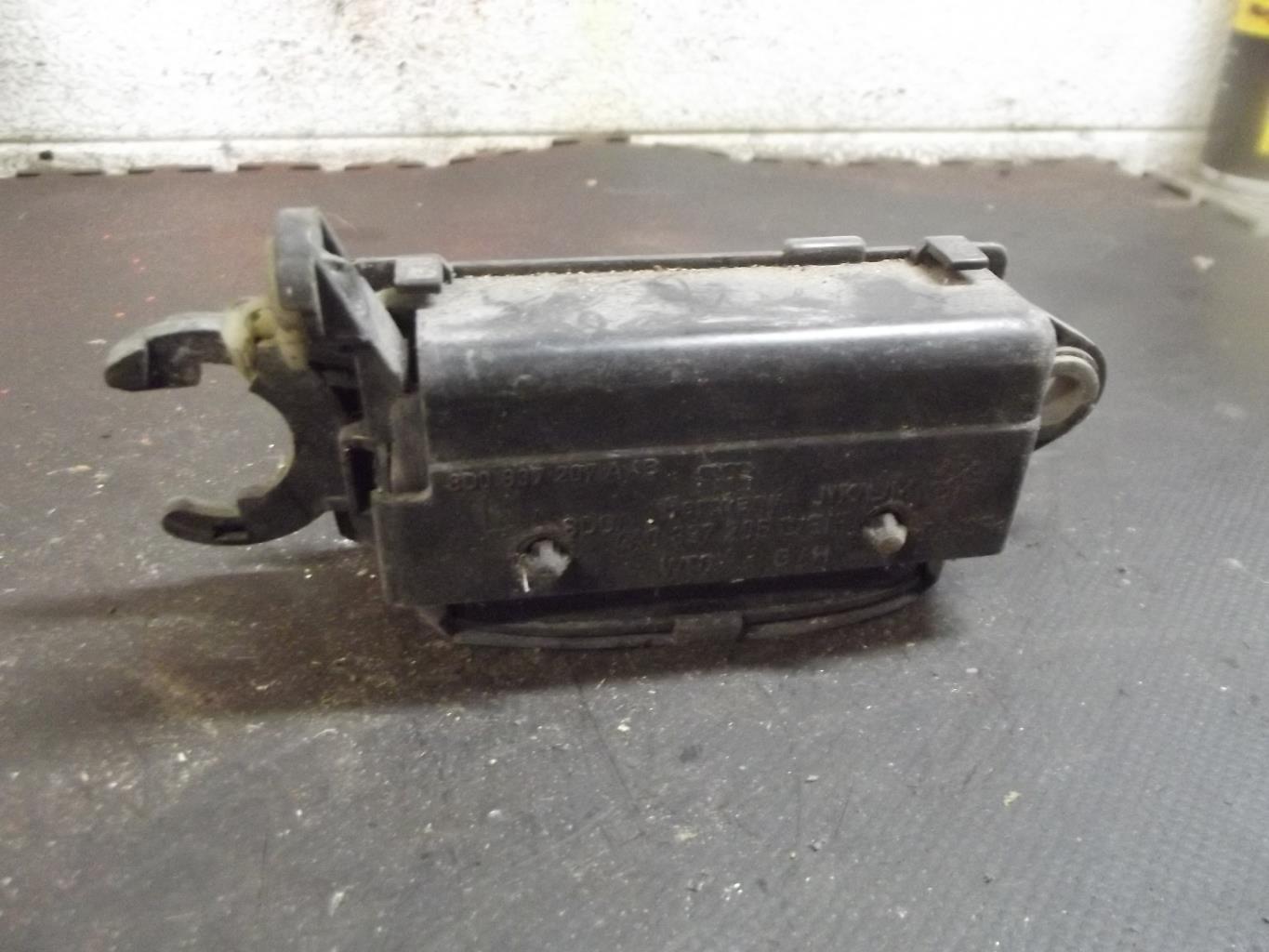 Poignee porte avant gauche AUDI A6 1 Diesel - 1