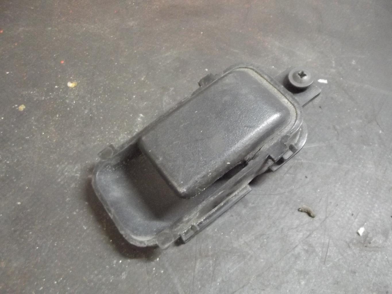 Poignee interieur avant droit FORD ORION 2 PHASE 1 Essence - 1