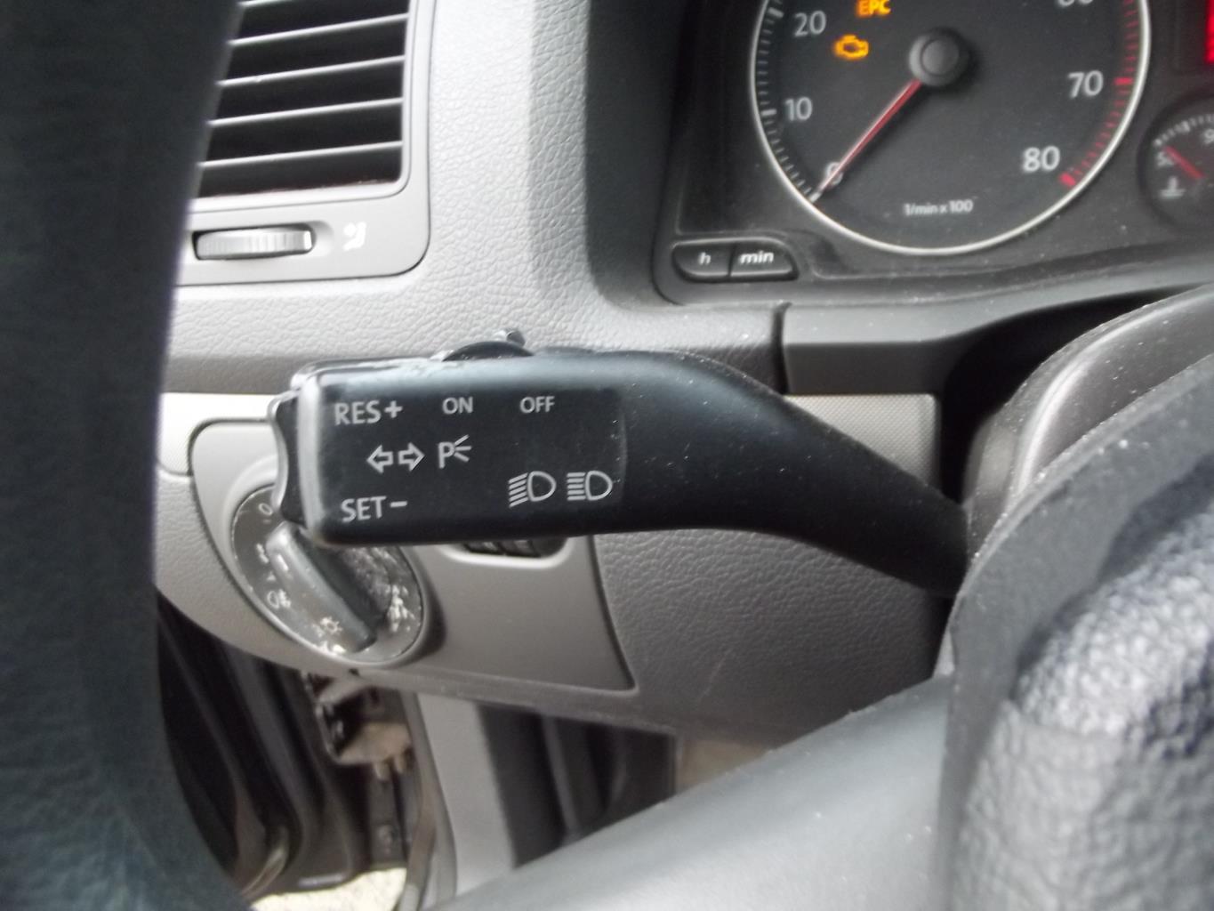 Commodo phare VOLKSWAGEN GOLF 5 Essence - 1