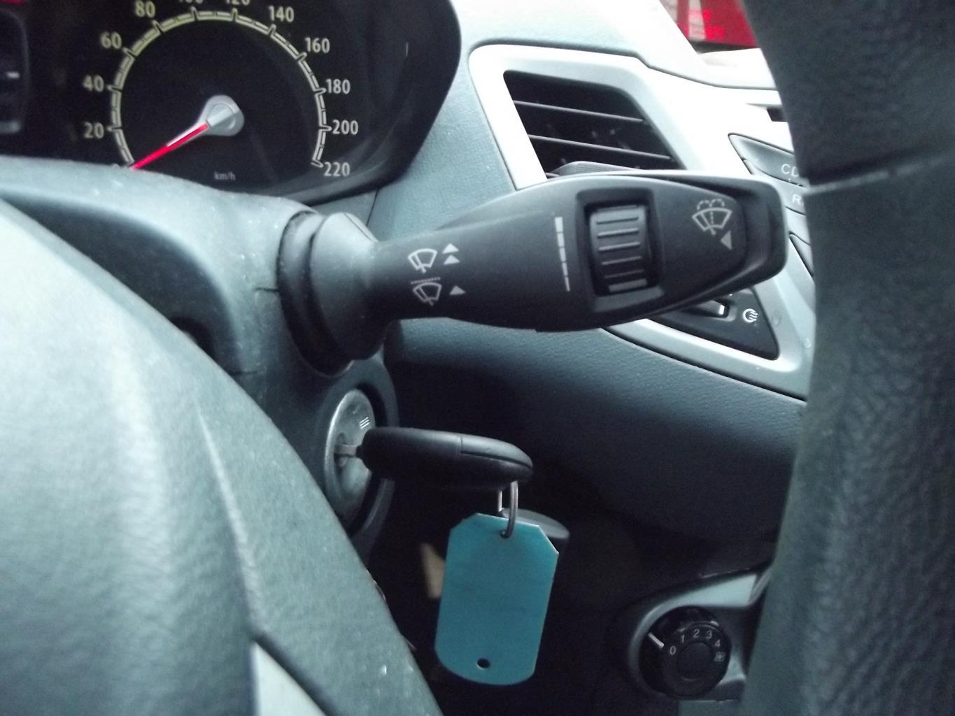 Commodo d'essuie glaces FORD FIESTA 6 PHASE 1 Essence - 1