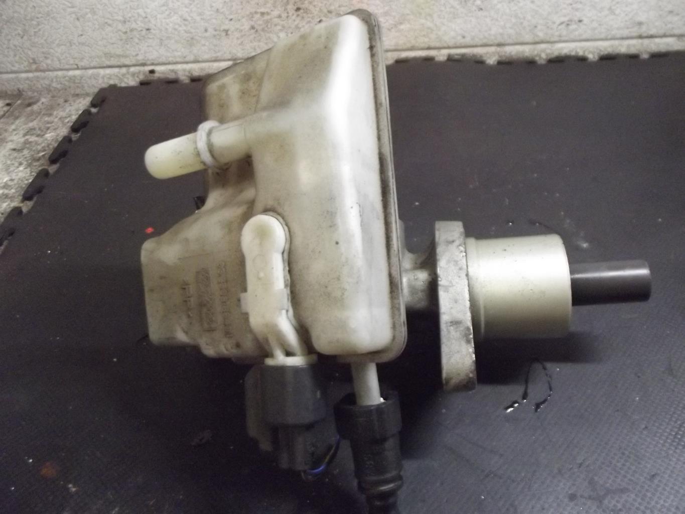 Maitre cylindre (freinage) FORD C-MAX 1 PHASE 1 Diesel - 1