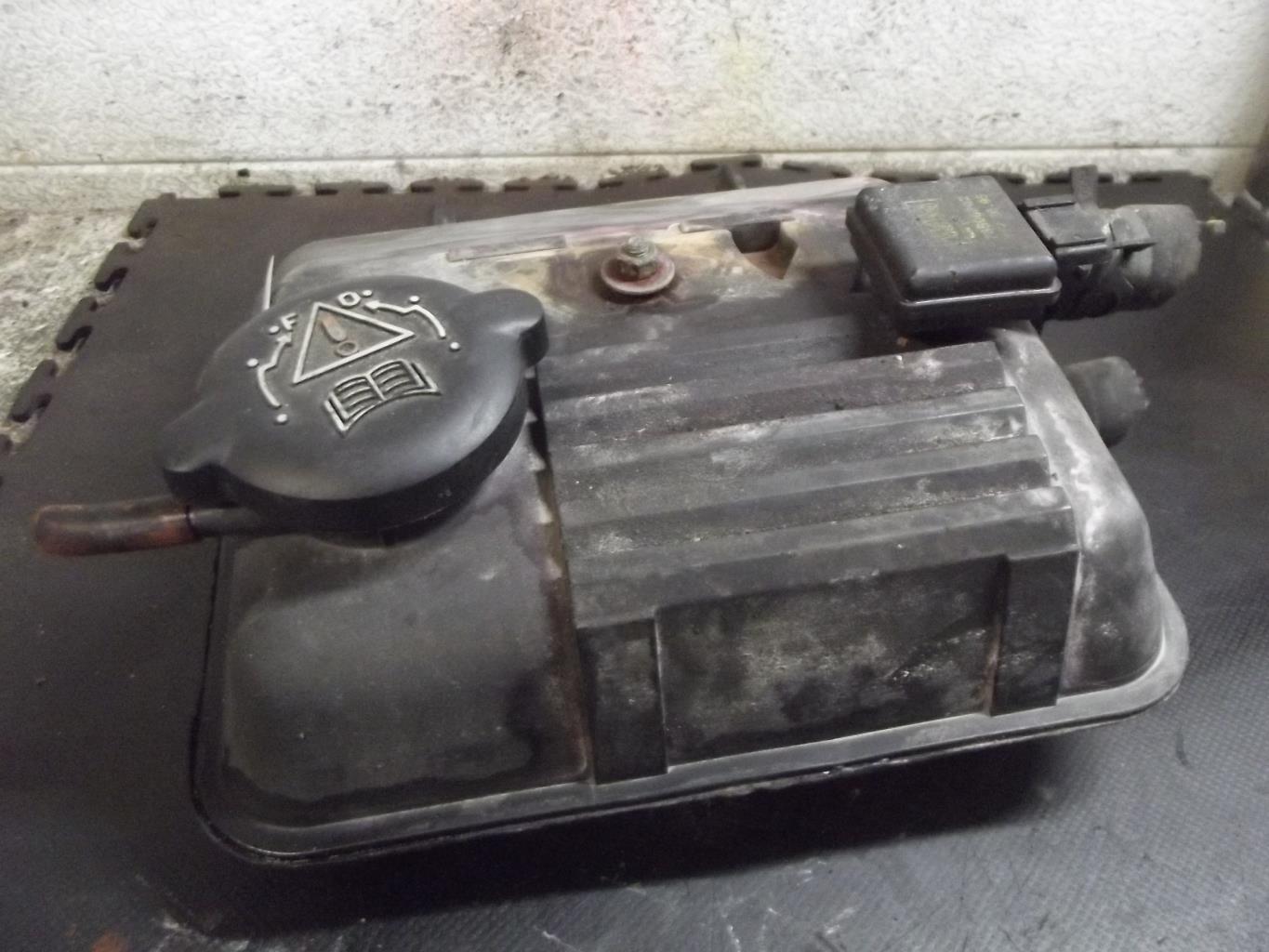 Vase d'expansion PEUGEOT 806 PHASE 1 Diesel - 1