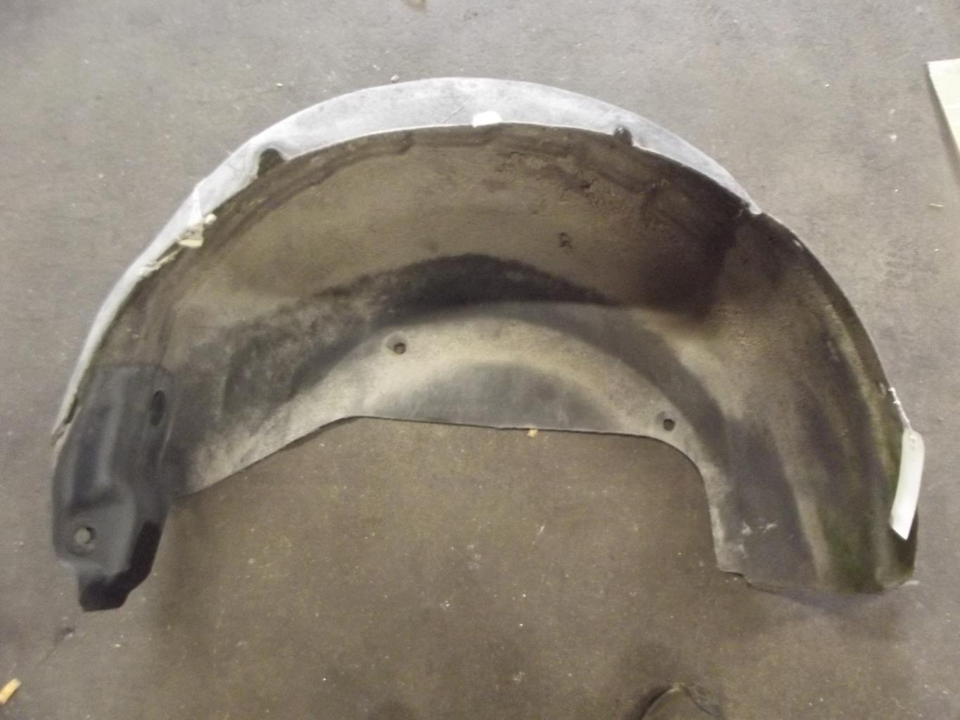 Pare boue arriere gauche RENAULT SCENIC 2 PHASE 1 Diesel - 1