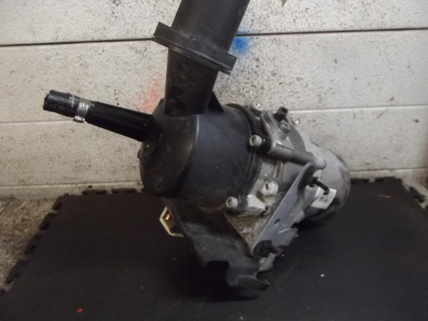 Pompe de direction CITROEN C4 2 PHASE 2 Diesel - 1
