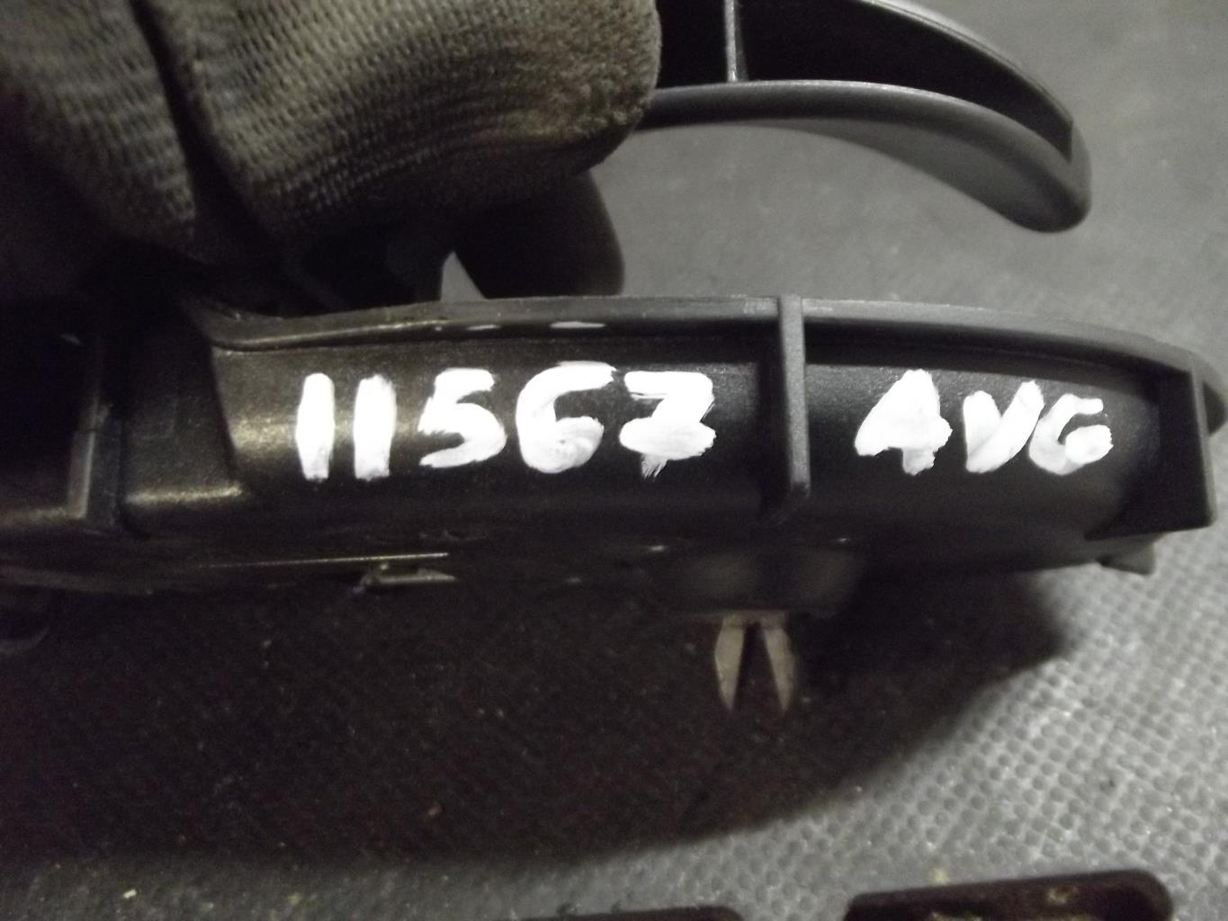 Poignee interieur avant gauche FORD TRANSIT 3 Diesel - 1