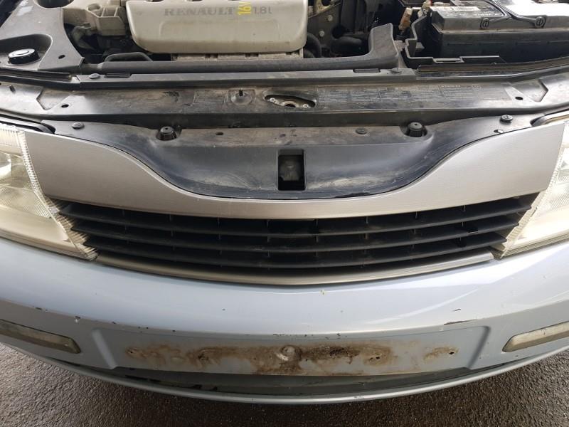 Calandre RENAULT LAGUNA 2 PHASE 1 Essence - 1