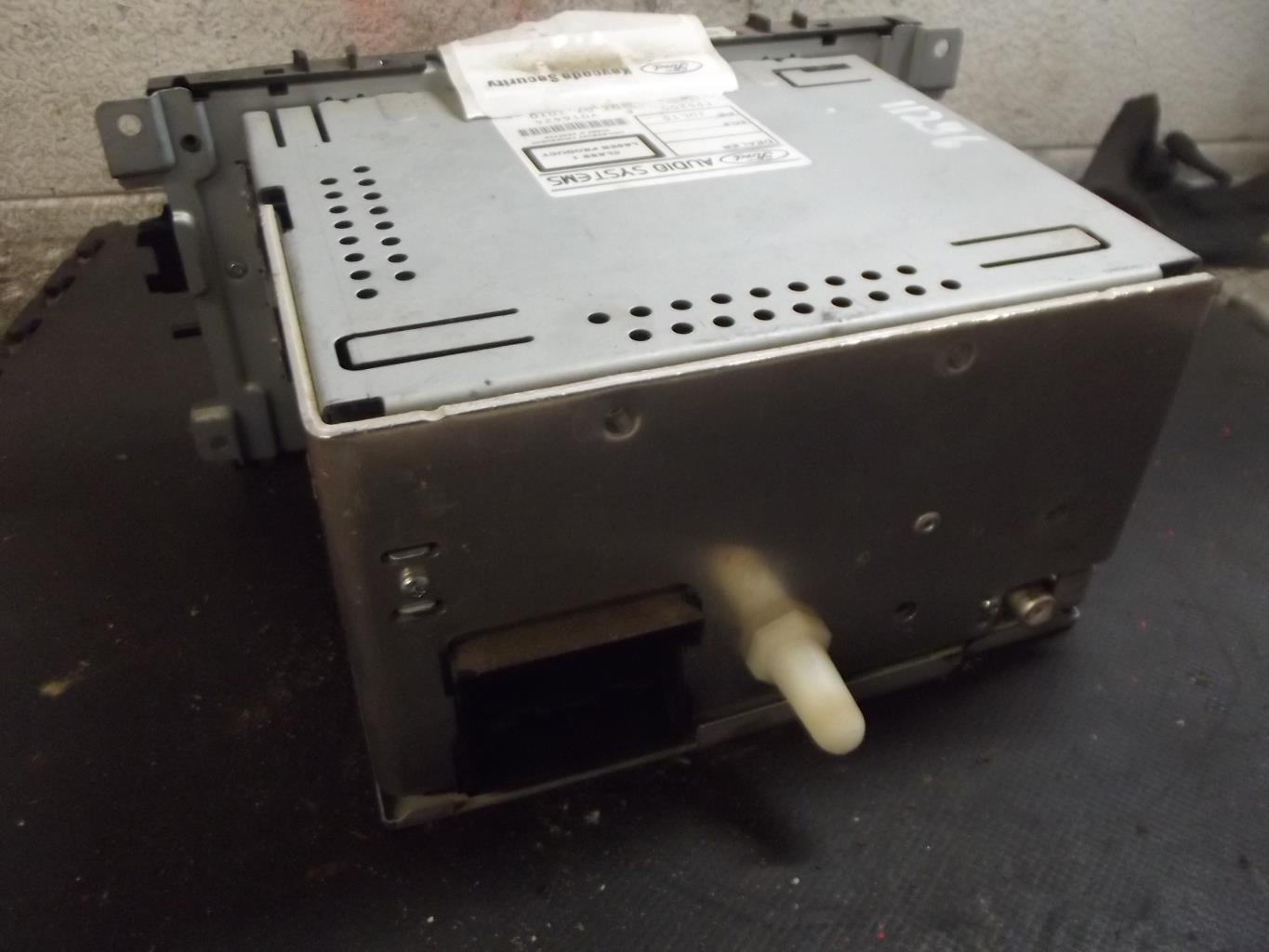 Autoradio d'origine FORD TRANSIT CONNECT 1 PHASE 3 Diesel - 1