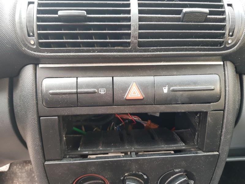 Commande degivrage lunette arriere SEAT TOLEDO 2 Diesel - 1