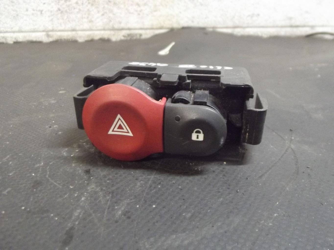 Bouton de warning RENAULT CLIO 3 PHASE 1 Diesel - 1