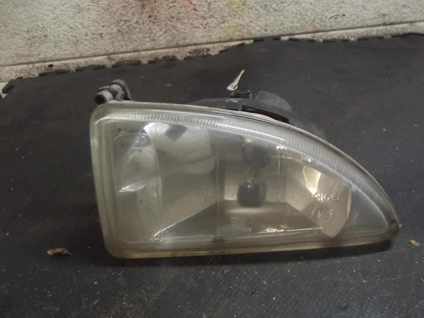 Anti brouillard droit (feux) FORD FOCUS 1 Diesel - 1