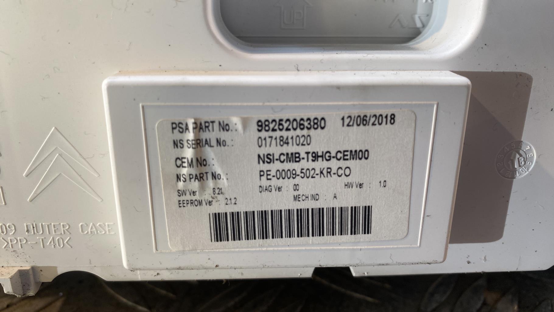 Compteur PEUGEOT 308 2 PHASE 2 Diesel - 1