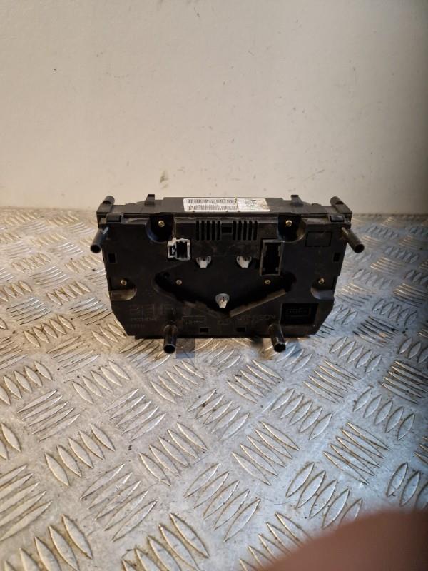 Commande chauffage PEUGEOT 307 PHASE 1 BREAK Essence - 1