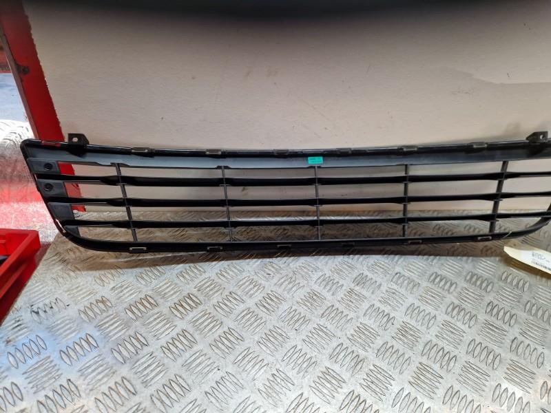 Grille de pare choc SUZUKI SWIFT 4  - 1