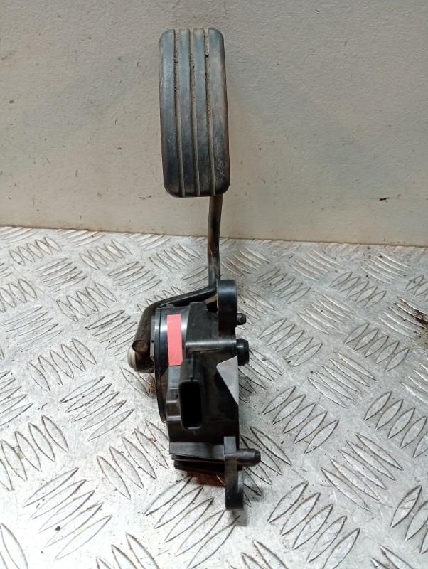 Pedale d'accelerateur RENAULT CLIO 3 PHASE 1 BREAK Diesel - 1