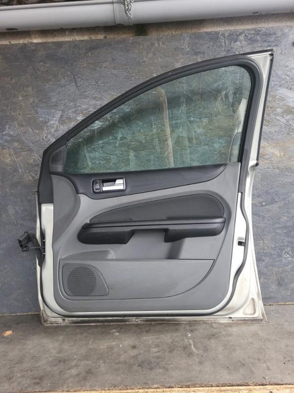 Porte avant droit FORD FOCUS 2 PHASE 2 Diesel - 1