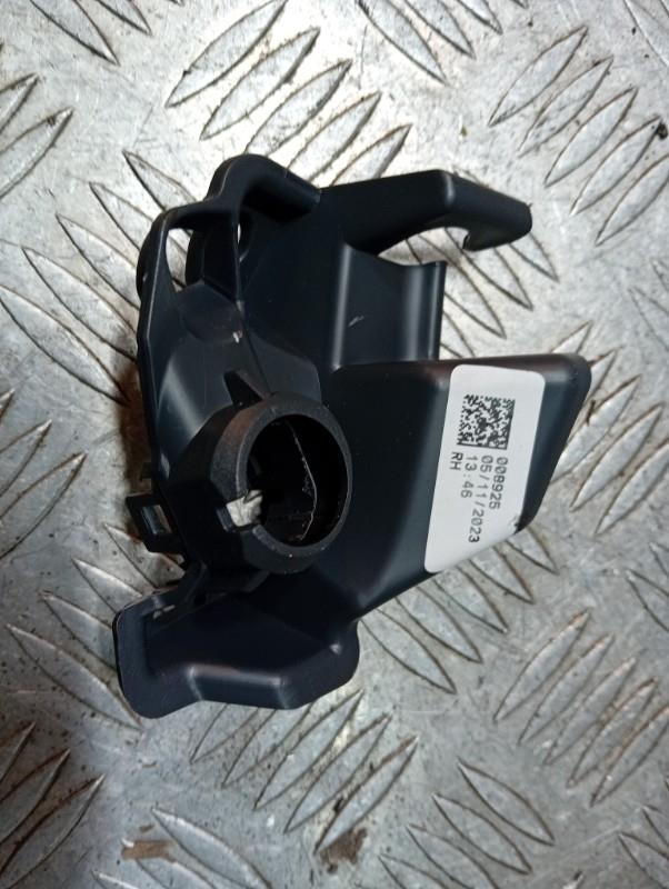 Support de pare chocs avant RENAULT CLIO 5  - 1